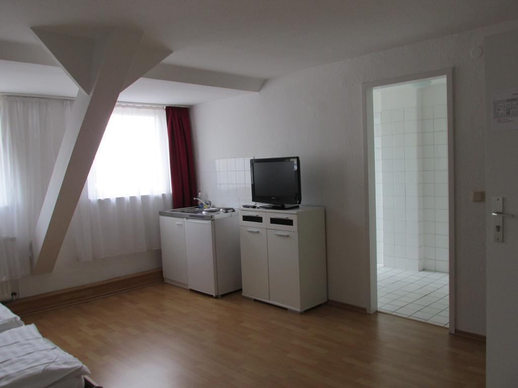 Hotel Westend Köln Szoba fotó